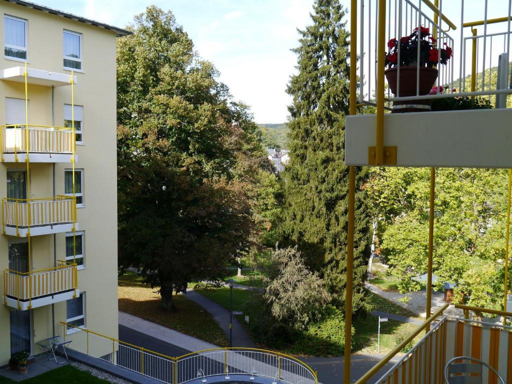 Residenz&Hotel Am Kurpark Schlangenbad Exterior foto