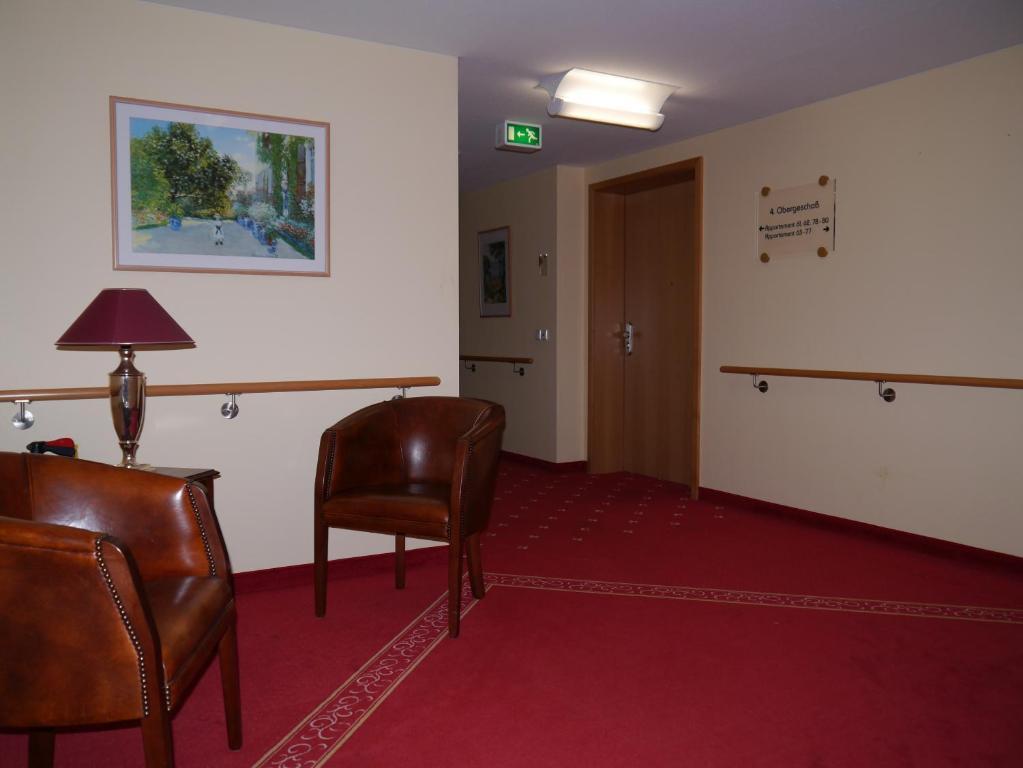 Residenz&Hotel Am Kurpark Schlangenbad Exterior foto